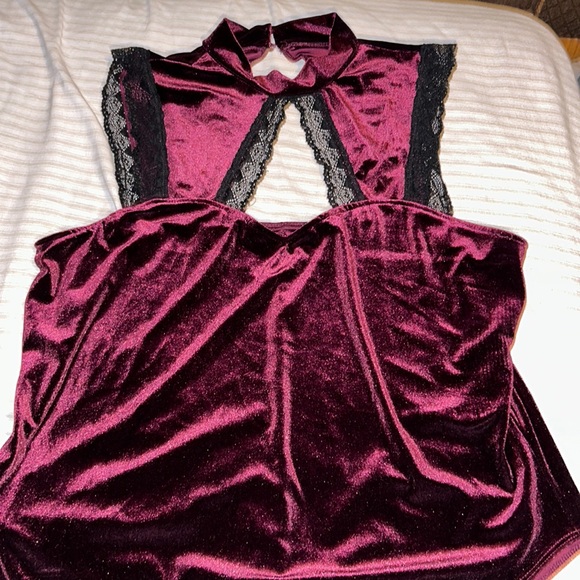 Sweetheart bodysuit - Picture 1 of 1